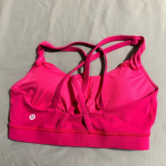 LULULEMON Energy bra. - ideal for sizes B-D. Size 6 in limited addition fuchsia! - Picture 4 of 4